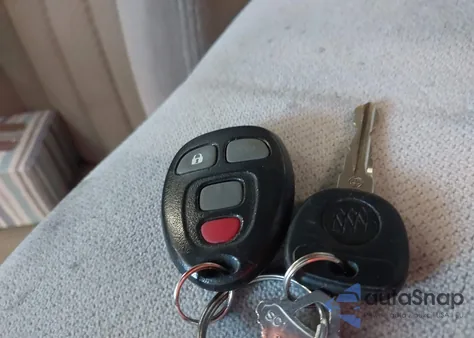 2006 Buick Lucerne Cx из США, поврежденный, VIN 1G4HP57216U172618